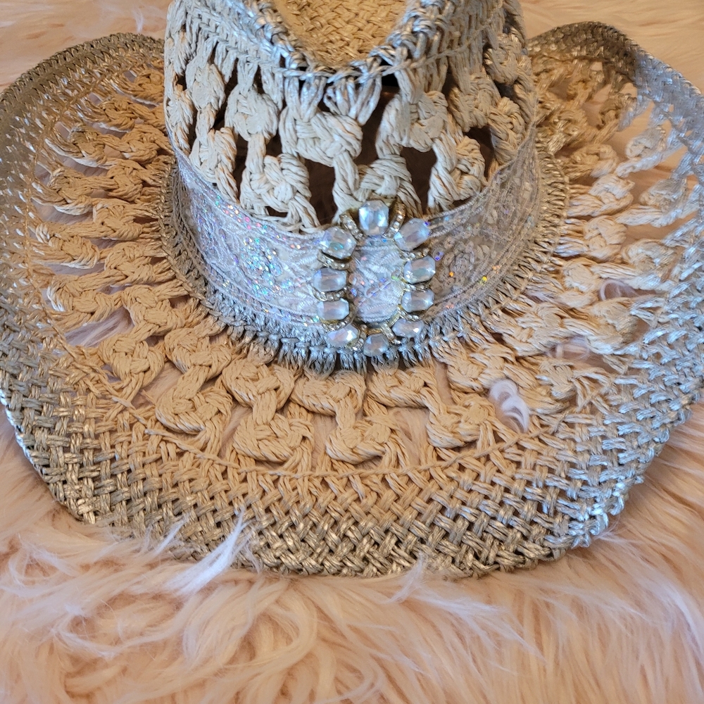 Womens western hat - Picture 3 of 5